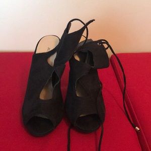 Black heeled sandals